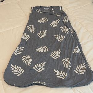 Cloud Island Blue Sleep Sack with White Leaf Design 0.5 tog